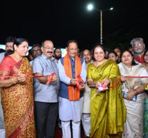 मुख्यमंत्री विष्णुदेव साय ने किया कचना रेलवे ओवरब्रिज का लोकार्पण, राजधानी रायपुर को मिली बड़ी सौगात, लाखों लोगों को मिलेगी ट्रैफिक जाम से राहत