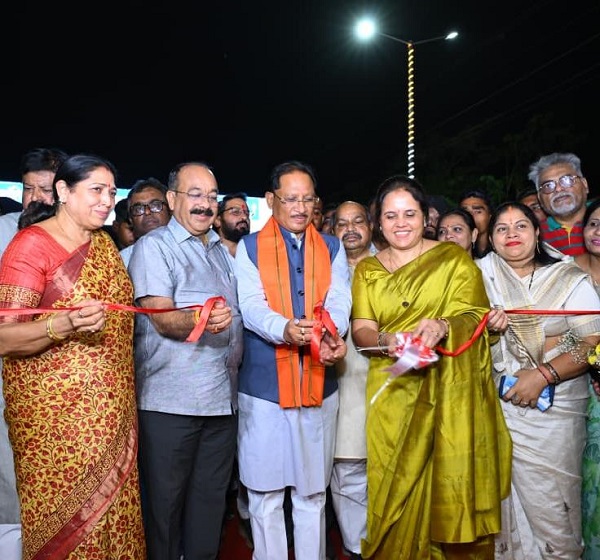 मुख्यमंत्री विष्णुदेव साय ने किया कचना रेलवे ओवरब्रिज का लोकार्पण, राजधानी रायपुर को मिली बड़ी सौगात, लाखों लोगों को मिलेगी ट्रैफिक जाम से राहत