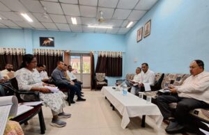 CG: लोक निर्माण विभाग के सचिव ने सड़कों और भवनों के कार्यों की समीक्षा की, स्वीकृत कार्यों के जल्द निविदा कर काम शुरू करने के निर्देश, बरसात से पहले पेच रिपेयर पूरा करने कहा