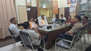 Raigarh News: महापौर जीवर्धन चौहान की अध्यक्षता में मटन मार्केट व्यवस्था को लेकर महत्वपूर्ण बैठक