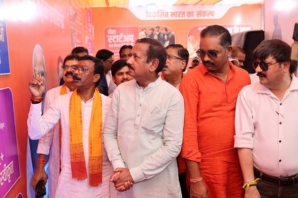 Raigarh: विश्व मंच पर नई पहचान बना रहा भारत, विकसित राष्ट्र बनने की ओर तेजी से अग्रसर: राज्य सभा सांसद देवेंद्र प्रताप सिंह