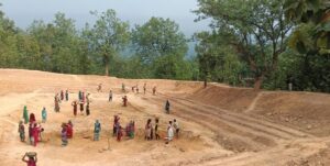 Raigarh: ’मोर गांव, मोर पानी’ अभियान बना ग्रामीण विकास का आधार, जल संरक्षण के साथ हजारों लोगों को मिल रहा रोजगार