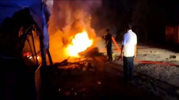 CG News: टायर दुकान में भीषण आग : लाखों का सामान हुआ जलकर खाक, दमकल विभाग ने पाया काबू