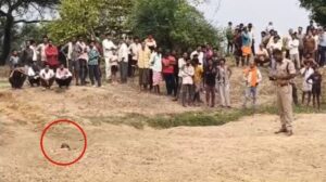 CG News: रेत में दबी अज्ञात युवती की लाश मिलने से सनसनी, हत्या की आशंका, जांच में जुटी पुलिस