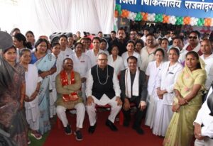 राजनांदगांव जिला चिकित्सालय प्रदेश में उत्कृष्ट स्वास्थ्य सुविधाएं उपलब्ध कराने की दिशा में अग्रणी – विधानसभा अध्यक्ष डॉ. रमन सिंह