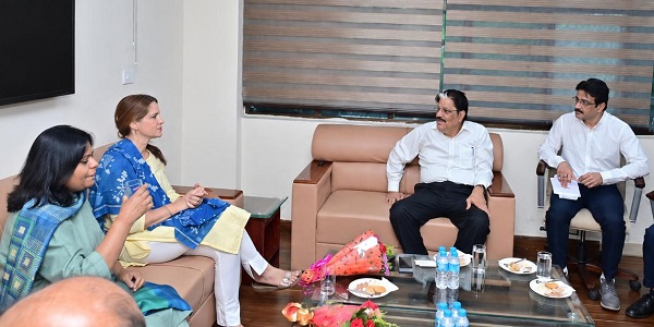राज्य नीति आयोग और यूनिसेफ के बीच उच्चस्तरीय बैठक, विकसित छत्तीसगढ़ एवं बस्तर अंजोर को मिला अंतरराष्ट्रीय समर्थन