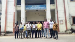 रायगढ़ के ‘ॐ श्री रूपेश प्लांट’ में हादसा, कलेक्टर कार्यालय पहुंचे कांग्रेस नेता, प्लांट मालिक पर सख्त कार्रवाई की मांग, सौंपा गया ज्ञापन