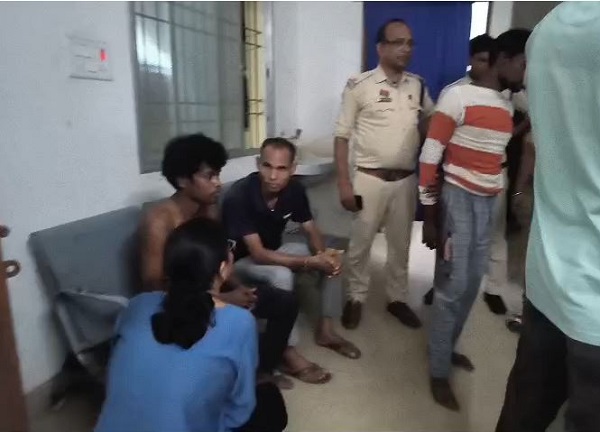 Sakti News: बेटे ने की मां की हत्या, घरेलू विवाद में पीट-पीटकर मार डाला, पुलिस की हिरासत में आरोपी
