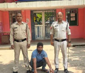 Raigarh News: ट्रेलर डकैतीकांड का फरार आरोपी कोरबा से गिरफ्तार, तमनार पुलिस की बड़ी सफलता, अब तक 8 आरोपी गिरफ्तार, एक अन्य फरार आरोपी की तलाश जारी