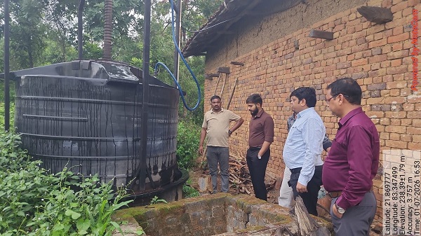 Raigarh News: जिला पंचायत सीईओ ने बनसिया-ननसिया के बायोगैस प्लांट का किया निरीक्षण, प्लांट को शीघ्र पूर्णतः क्रियाशील बनाने, पाइपलाइन विस्तार कर अधिक घरों तक गैस सुविधा पहुंचाने के निर्देश
