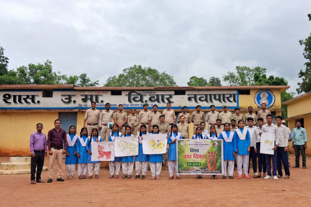 छत्तीसगढ़ के जंगलों में क्यों गूंजने लगी बाघों की दहाड़? विश्व बाघ दिवस पर सरकार ने शुरू की बड़ी मुहिम