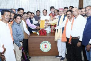 बस्तर गोंचा महापर्व 2026 का निमंत्रण लेकर मुख्यमंत्री विष्णु देव साय से मिले प्रतिनिधि, मुख्यमंत्री ने तुपकी चलाकर दी भगवान श्री जगन्नाथ को प्रतीकात्मक सलामी