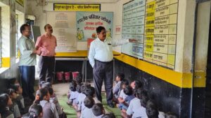 Raigarh: डीईओ ने तीन विकासखंडों के 10 विद्यालयों का किया मेगा निरीक्षण, पीएम श्री विद्यालय घरघोड़ा में स्वच्छता और अनुशासन पर विशेष फोकस