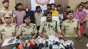 इश्क, धोखा और 4 लाख की मौत! प्रेमी ने पत्नी संग रची खूनी साजिश, घर में घुसकर प्रेमिका को गोलियों से भुनवाया