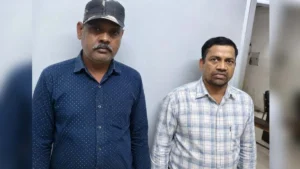 सर्पदंश मुआवजा घोटाला : दो पुलिसकर्मी गिरफ्तार, सिम्स चौकी से लीक करते थे मौत की सूचना, संदेह के दायरे में कई डाक्टर
