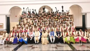 राष्ट्रपति भवन के विशेष अतिथि बने बस्तर के मांझी-चालकी : बस्तर पंडुम-2026 के विजेताओं और जनजातीय प्रतिनिधियों का हुआ विशेष सम्मान