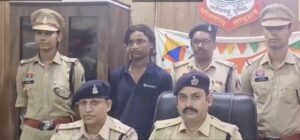 सक्ती में पेपर कटर से जानलेवा हमला: मुख्य आरोपी गिरफ्तार, पैसे के विवाद में गले-सीने पर किए थे ताबड़तोड़ वार