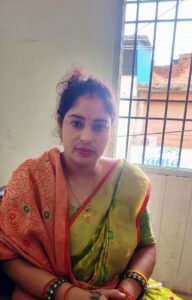 Raigarh News: “ऑपरेशन अंकुश” के तहत सट्टा पट्टी नोट कर रही महिला के घर पुलिस की रेड, मोबाइल, सट्टा-पट्टी एवं नगदी जब्त