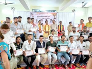 बाबा सत्यनारायण के जन्मोत्सव पर प्रतिभा सम्मान, शपथ ग्रहण एवं वृक्षारोपण कार्यक्रम संपन्न