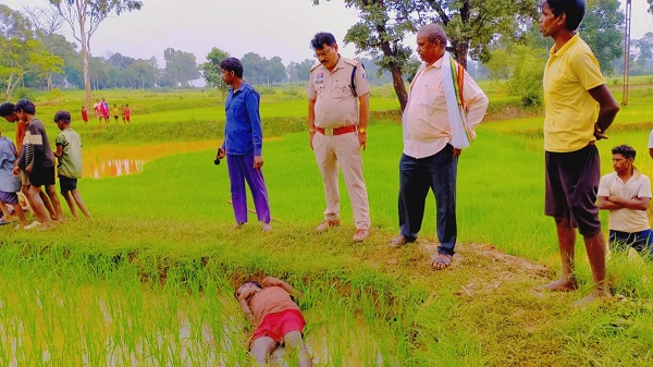 CG News: करंट लगने से किसान की मौत, दूसरे दिन खेत में मिला शव, पूरे मामले की जांच में जुटी पुलिस