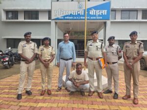 CG News: अंधे हत्याकांड का पर्दाफाश; शराब पार्टी बनी मौत की वजह! कबीरधाम में दोस्त ने पत्थर से की हत्या, 7 दिन में पुलिस ने दबोचा