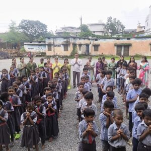स्कूल है जीवन की असली पाठशाला सिखाती है जीवन का मूल्य व महत्व