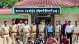 CG News: सांप मारकर खाया शेयर किया वीडियो, 6 आरोपी गिरफ्तार, 14 दिन के लिए भेजे गए जेल 