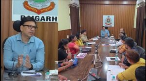 Raigarh: महिला सुरक्षा और मानव तस्करी की रोकथाम के लिए सभी विभाग समन्वित होकर करें प्रभावी कार्रवाई: एसएसपी शशिमोहन सिंह