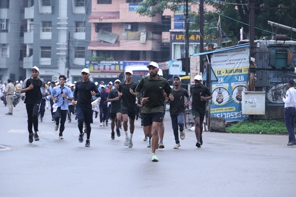 Raigarh: जिला स्तरीय स्वतंत्रता दौड़ का हुआ उत्साहपूर्वक आयोजन, राष्ट्रप्रेम, राष्ट्रीय एकता और स्वस्थ जीवन का दिया संदेश