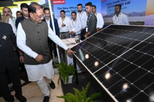  सौर ऊर्जा के विस्तार से ऊर्जा आत्मनिर्भरता और हरित भविष्य की ओर तेजी से बढ़ रहा छत्तीसगढ़, : मुख्यमंत्री साय ने कहा- सौर ऊर्जा के क्षेत्र में छत्तीसगढ़ बनेगा देश का अग्रणी राज्य 