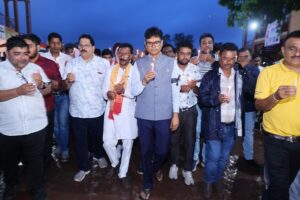 Raigarh News: भारत विभाजन विभीषिका स्मरण दिवस पर रायगढ़ के सिंदूर पार्क में हुआ आयोजन, विभाजन की पीड़ा को स्मरण कर दी गई श्रद्धांजलि, काली पट्टी बांधकर जताया विरोध