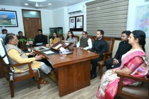 मुख्यमंत्री साय से 2025 बैच के प्रशिक्षु डिप्टी कलेक्टरों ने की सौजन्य मुलाकात, मुख्यमंत्री साय ने कहा- कर्तव्यनिष्ठ होकर जनसेवा एवं सुशासन के लिए जमीनी स्तर पर करें बेहतर कार्य