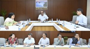 उपराष्ट्रपति के 2 सितंबर को प्रस्तावित छत्तीसगढ़ प्रवास की तैयारियों की मुख्य सचिव ने की समीक्षा, एम्स रायपुर के दीक्षांत समारोह में शामिल होंगे उपराष्ट्रपति, व्यवस्थाओं को लेकर दिए निर्देश