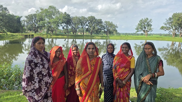 ’विष्णु भैया के बिहान से बहनों को मिला आर्थिक संबल, मछली पालन से आत्मनिर्भरता की राह पर निरा राजवाड़े’