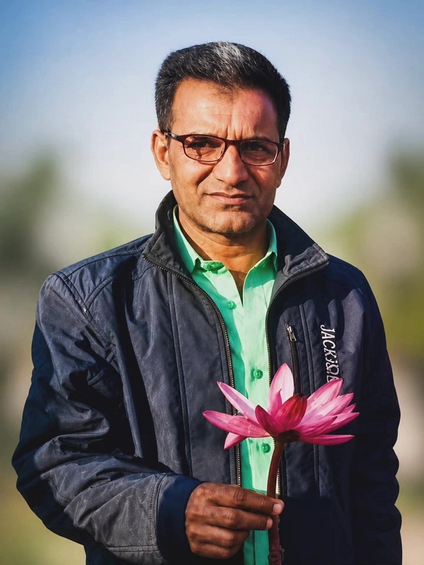 हंसमुख व्यवहार कुशल व्यक्तित्व के धनी हरदिल अजीज ओम शर्मा जी को भावपूर्ण विनम्र श्रद्धांजलि…….