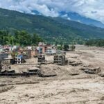 CG News: चाय पीने रुके तो बच गई जान, बाढ़ में फंसने से बाल-बाल बचे छत्तीसगढ़ के 5 दोस्त