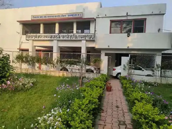 Raigarh: बोर में पत्थर डालने के विवाद में ग्रामीण की हत्या, कुल्हाड़ी से सिर पर किया वार, इलाज के दौरान मौत,  आरोपी को आजीवन कारावास