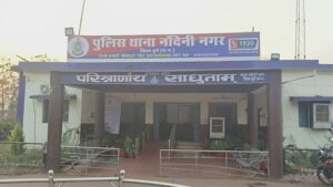 CG News: कांवड़ यात्रा के बीच सुनसान रास्ते में महिला पर तेजाब से हमला, दो बच्चे भी झुलसे