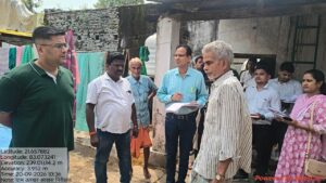 Sarangarh News: प्रधानमंत्री आवास योजना के अपूर्ण आवासों का सीईओ जिला पंचायत ने किया निरीक्षण, लापरवाही बरतने वाले रोजगार सहायक सचिव एवं तकनीकी सहायकों को नोटिस जारी करने के निर्देश