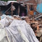 Raigarh News: कच्चा मकान गिरने से महिला की मौत, पति-बेटा गंभीर घायल, बारिश के कारण ढहा जर्जर मकान