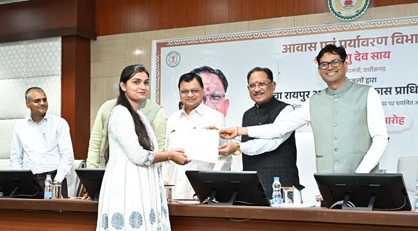 युवाओं को रोजगार, नागरिकों को सुगम सेवाएं और आधुनिक कौशल से जोड़ना हमारी प्राथमिकता : मुख्यमंत्री  विष्णु देव साय