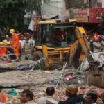 सत्य निकेतन हादसे में बड़ी कार्रवाई, MCD के डिप्टी कमिश्नर समेत 5 अधिकारी सस्पेंड- जान गंवाने वालों की संख्या भी बढ़ी 