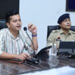Ragarh: जन्माष्टमी पर्व की तैयारियों को लेकर शांति समिति की बैठक आयोजित, व्यवस्थाओं को लेकर दिए आवश्यक निर्देश
