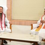 मुख्यमंत्री विष्णु देव साय ने ओडिशा के मुख्यमंत्री मोहन चरण माझी से की सौजन्य भेंट