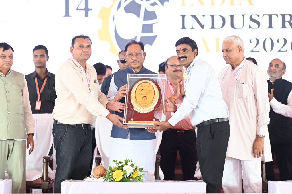 मुख्यमंत्री साय ने रायपुर में किया ‘इंडिया इंडस्ट्रियल फेयर-2026’ का शुभारं, देशभर के 300 से अधिक एमएसएमई उद्यमी तीन दिवसीय औद्योगिक मेले में ले रहे हिस्सा