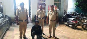 Raigarh News: रायगढ़ में प्लांटकर्मी से लूटपाट, 2 नाबालिग सहित 3 गिरफ्तार, ओवरब्रिज के नीचे तुलसी होटल के सामने हुई थी वारदात