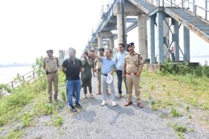 मुख्यमंत्री विष्णु देव साय के निर्देश पर महानदी के तटीय क्षेत्रों में राहत-बचाव के लिए प्रशासन मुस्तैद