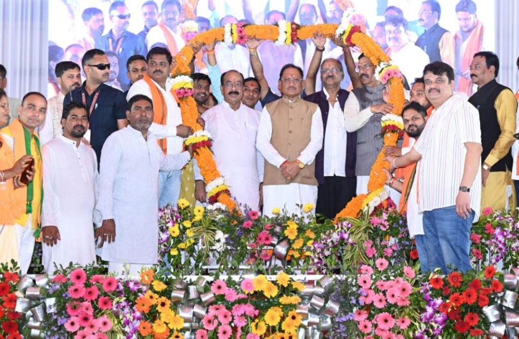 विकसित छत्तीसगढ़ के निर्माण में अब कोई बाधा नहीं, विकास की गति होगी और तेज : मुख्यमंत्री विष्णु देव साय