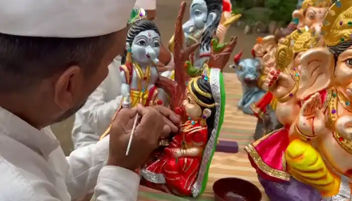 आस्था के साथ पर्यावरण संरक्षण का संदेश दे रही बंदियों की गणेश प्रतिमाएं