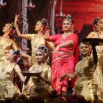 बिलासपुर की श्वेता नायक एंड ग्रुप ने कुचिपुड़ी नृत्य से मोहा दर्शकों का मन, ‘शिवशक्ति समर्पण’ में दिखा भगवान शिव के तांडव और माता पार्वती के लास्य का दिव्य संगम